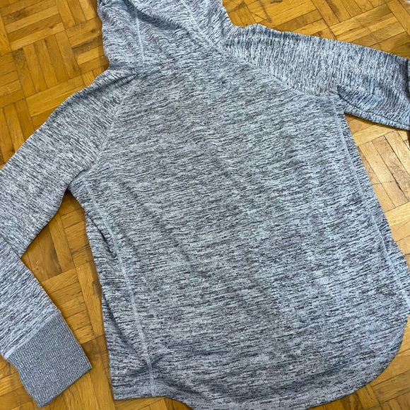 90 degree grey sweatshirt - Picture 6 of 6